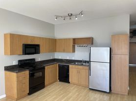 777 6th Ave