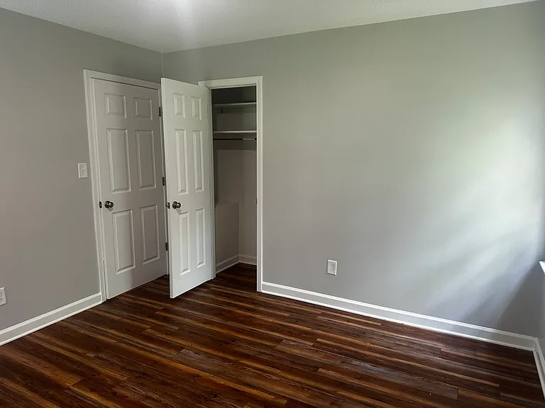 806 Peeler St #B — Photo 11