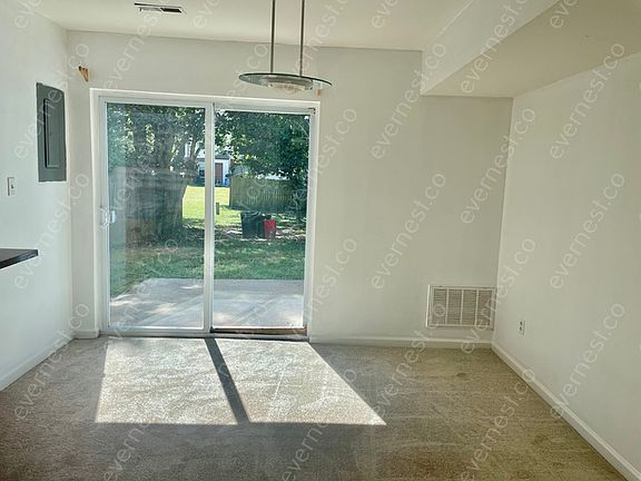 4th image of 3204 London Company Way