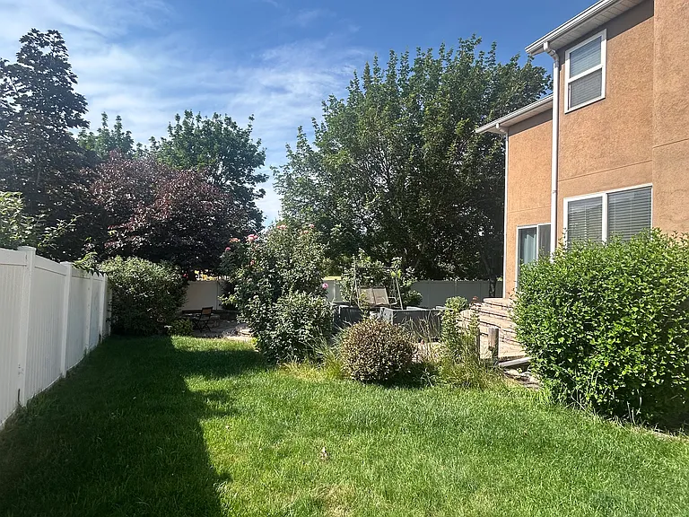 112 E Sweet Berry Dr — Photo 20