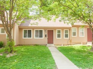 891 Dawnview Ct, Florissant, MO 63031