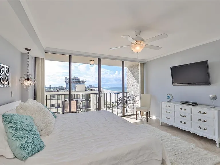 5396 Gulf Blvd #701 — Photo 17