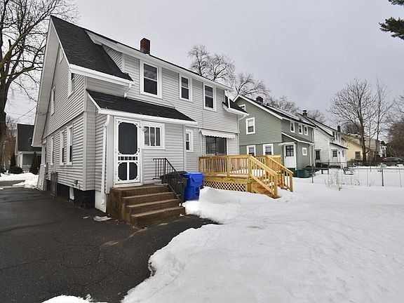 2nd image of 34 Castle St