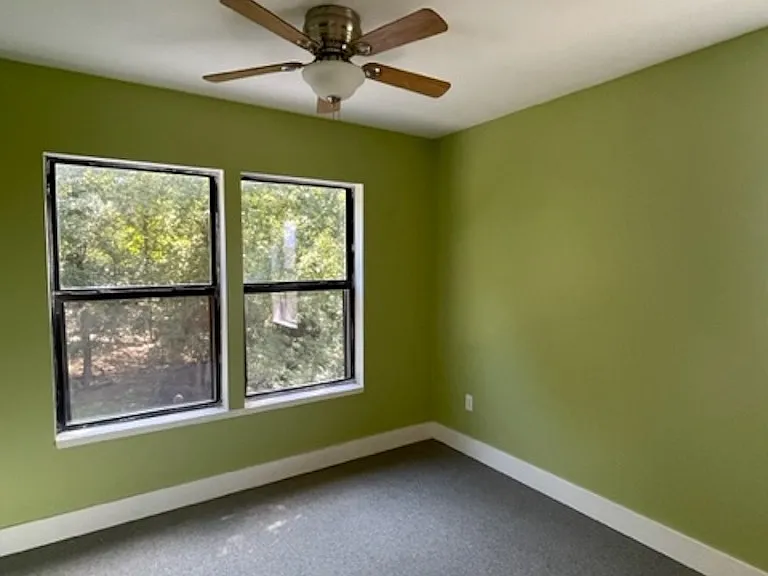 484 S Mashburn Ave — Photo 9