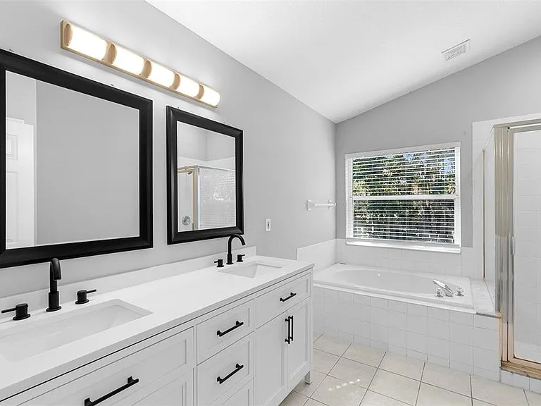 846 Grand Hughey Ct — Photo 19