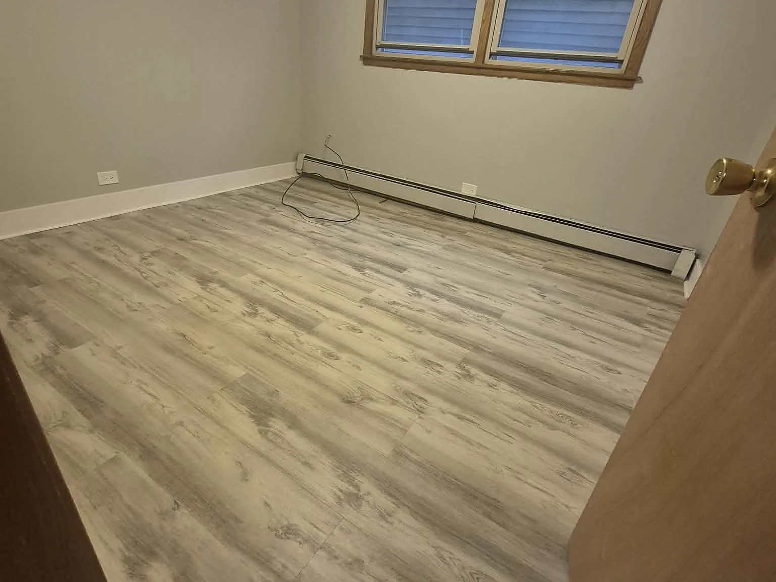 2 bed, 1.5 bath, 1800 sqft, $1,999 — Photo 3
