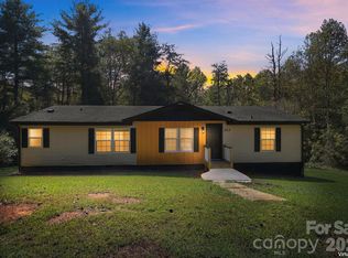 323 Dogwood Rd, Candler, NC 28715