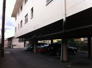 755 Umi St APT 15, Honolulu, HI 96819