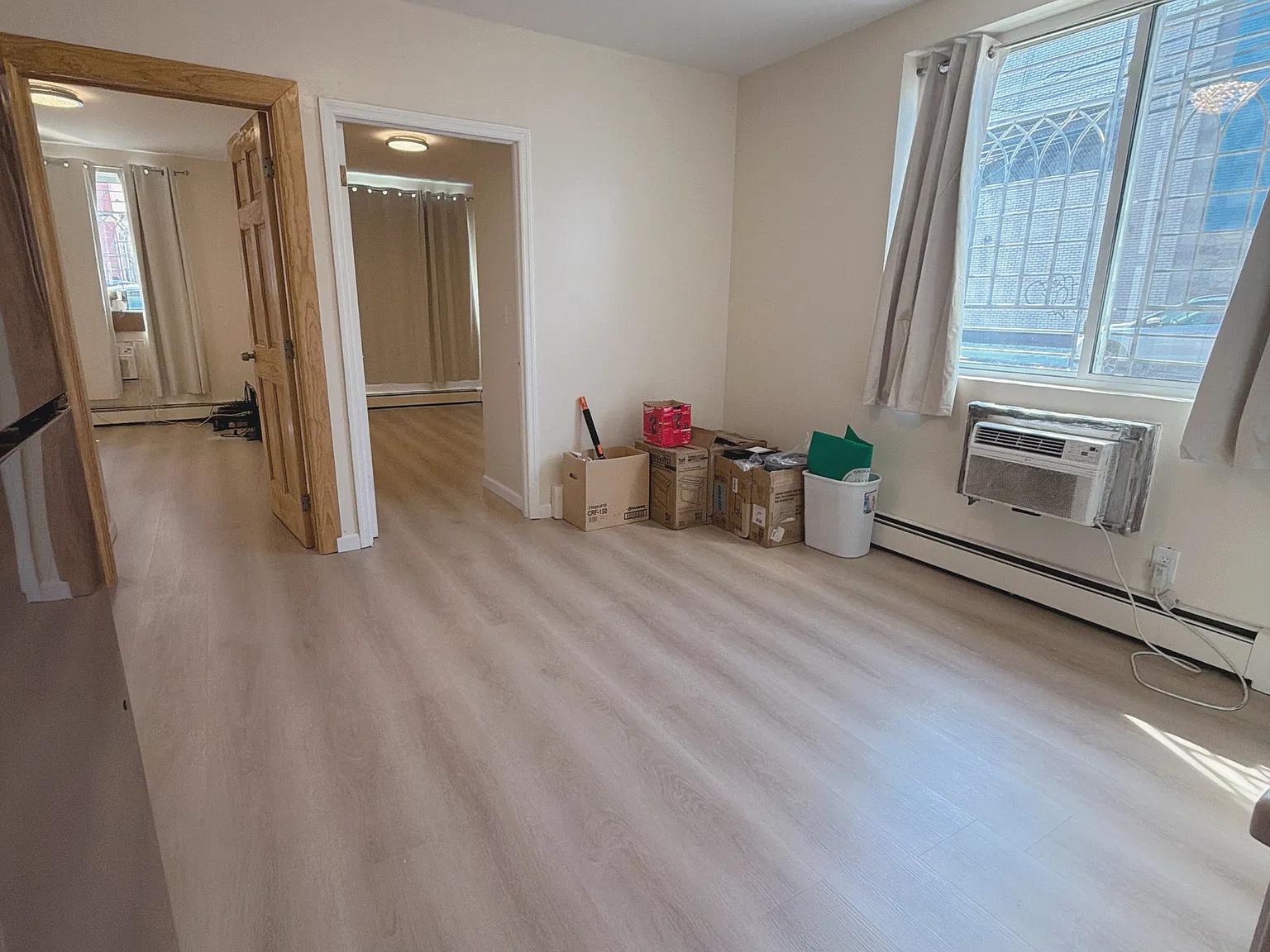 2 bed, 760 sqft, $2,200 — Photo 3