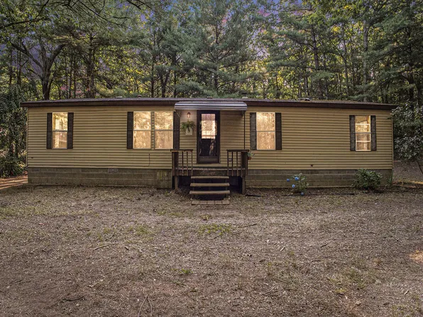 1735 39th St, Allegan, MI 49010