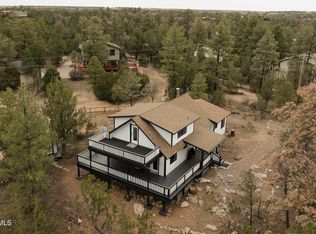 3326 HOMESTEAD Drive, Overgaard, AZ 85933