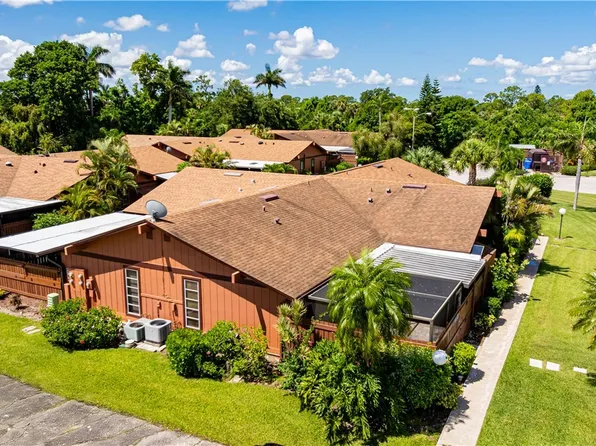 15488 Crystal Lake Dr, North Fort Myers, FL 33917