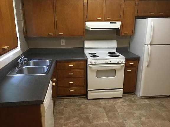 2nd image of 612 Mary Beth Ave