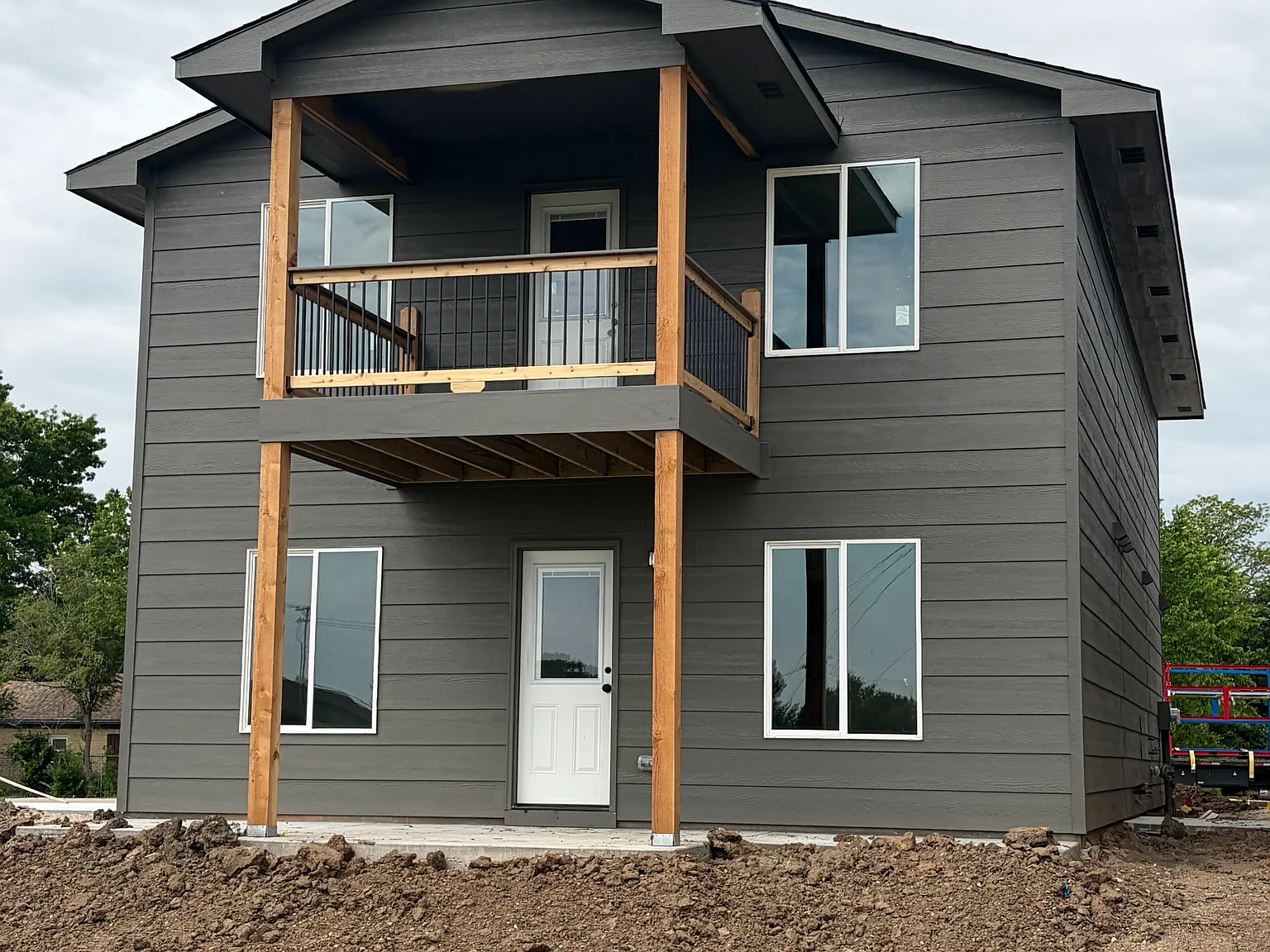 3 bed, 1065 sqft, $1,595 — Photo 2