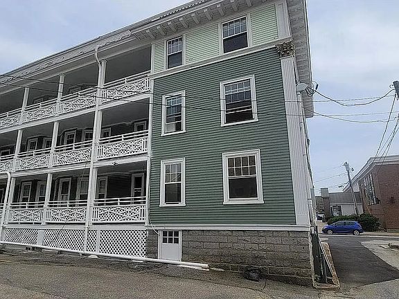 3rd image of 8 Harrison St