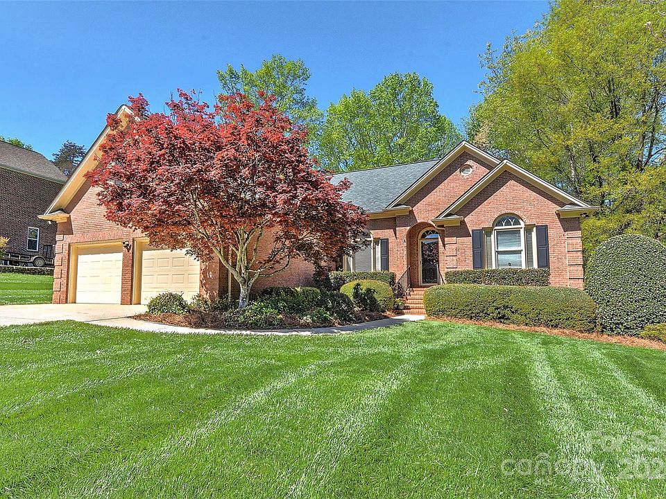 1st image of 2331 Shannon Dr