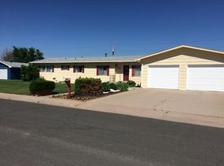 513 N Columbus St, Yuma, CO 80759