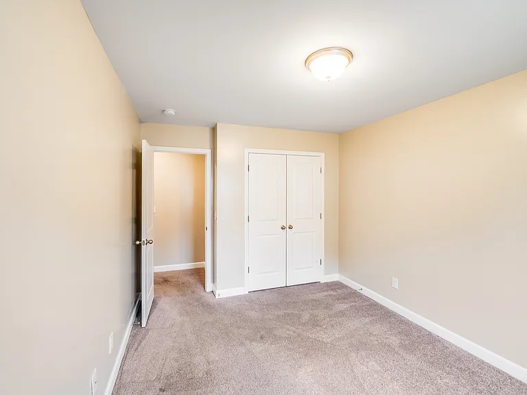 4920 Rockwood Rd — Photo 18