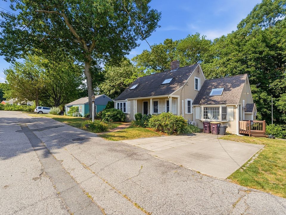 1st image of 125 Jaffrey St
