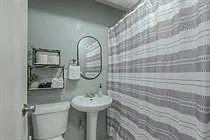 720 W 37th St #2 — Photo 30