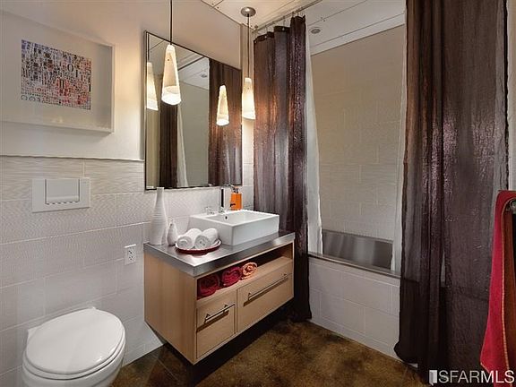 4th image of 410 Jessie St Suite 306