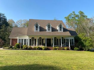 319 Harris Dr, Florence, AL 35634