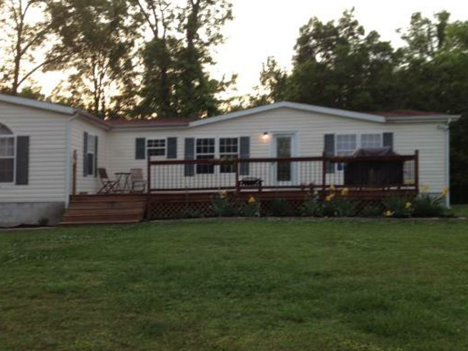 1st image of 135 Tennessee Chapel Ln