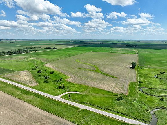 3rd image of 270th St