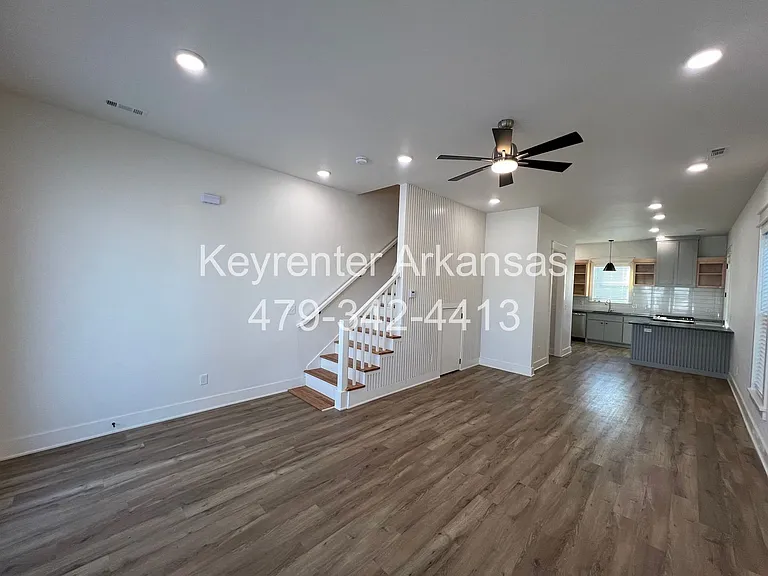 1347-1349 Duncan — Photo 11