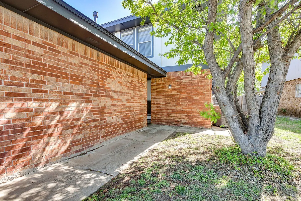 Building Photo - 10512 Harvest Moon Ave