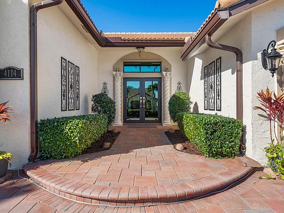 4th image of 4114 NW 73rd Way