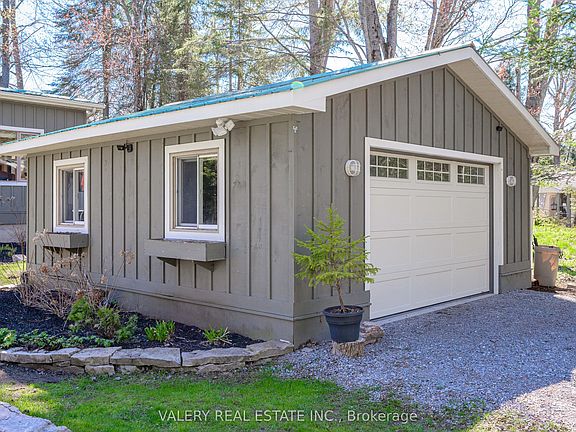 5th image of 355 Southam Dr