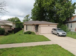 10220 S Malta St, Chicago, IL 60643