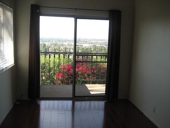 4th image of 5022 Tierra Antigua Dr