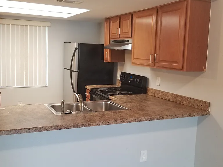 5040 Terrace Palms Cir #201 — Photo 12