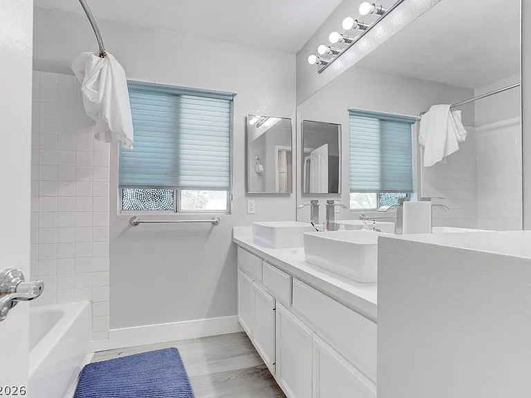 1 Rising Sun Ct — Photo 29