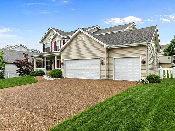 2nd image of 68 Creekside Dr