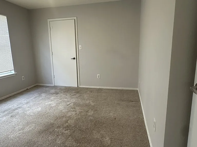 4519 Felicity Ln — Photo 9