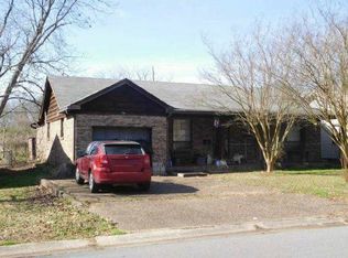 106 Saunders Dr, North Little Rock, AR 72117