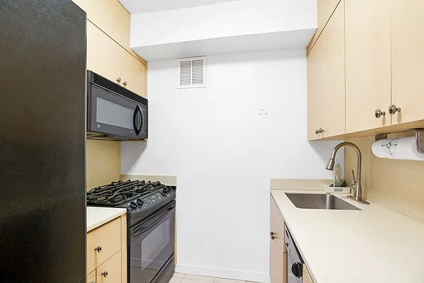 Rented by LG Fairmont Group | media 24