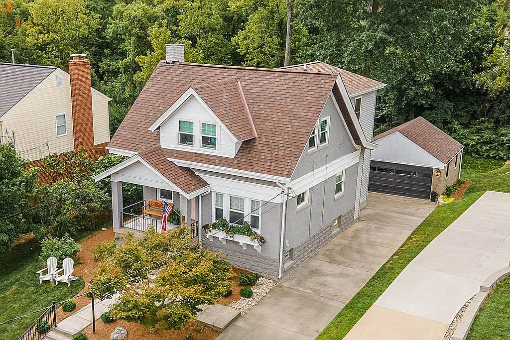 22 Glenway Ave photo 1