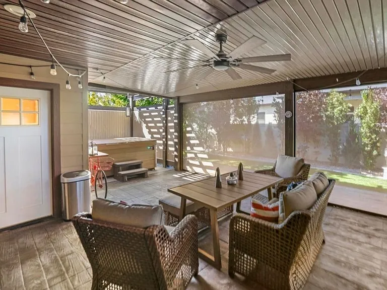 2043 Prospector Way — Photo 16