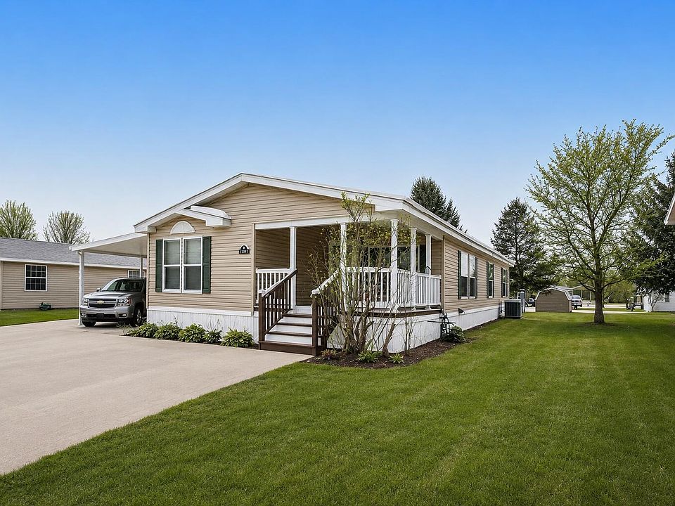 1st image of 13749 Bluebell Ln NE