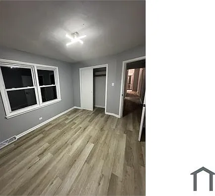 1140 W 88th St #1 — Photo 6