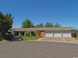 17911 Glenwood Rd, Manteca, CA 95336