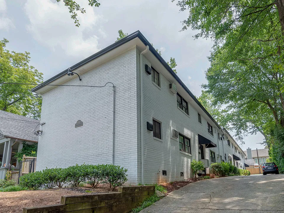 833 Ponce De Leon Pl NE #9
