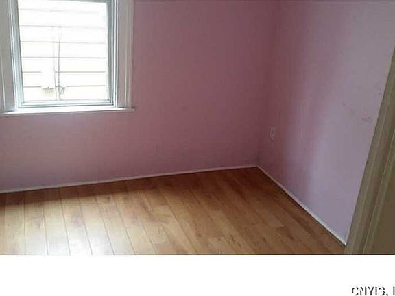 3rd image of 242 Hier Ave