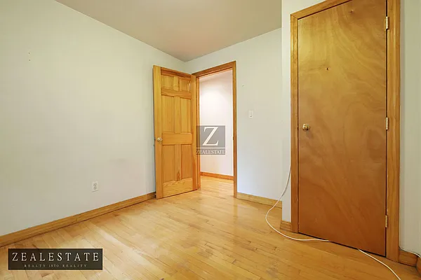 Rented by ZealEstate Group Inc | media 49