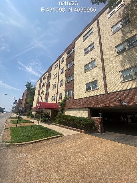 2nd image of 7840 W North Ave APT 4C