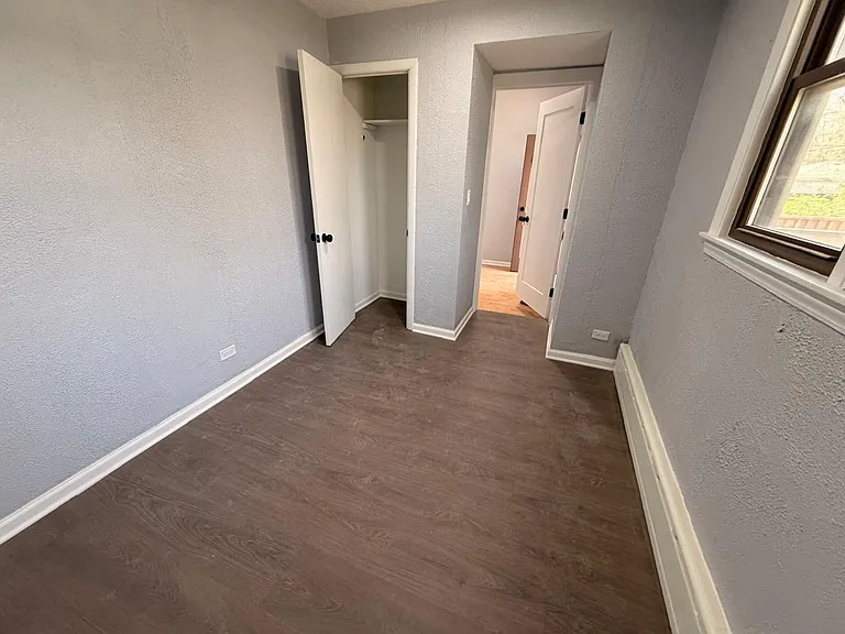 11634 S Hale Ave — Photo 7